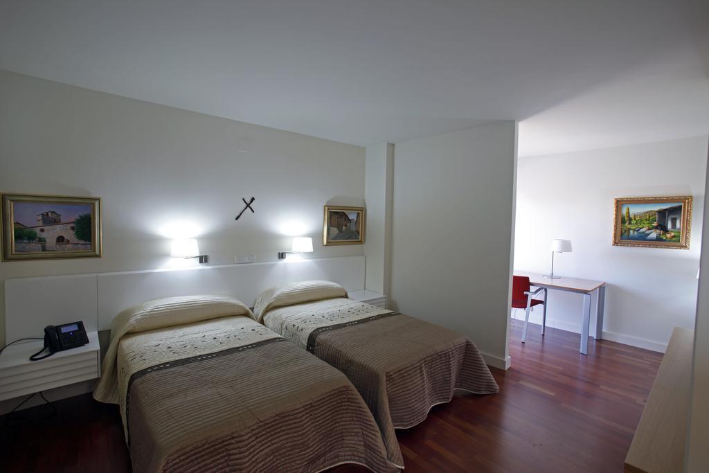 Posada San Juan De La Cruz Fontiveros Kamer foto
